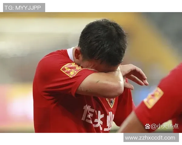 球星痛哭瞬间揭秘:那些让足球巨星潸然泪下的悲壮时刻